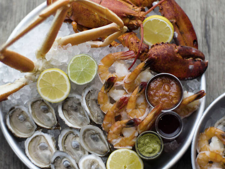 Explore the Best Seafood in Montreal
