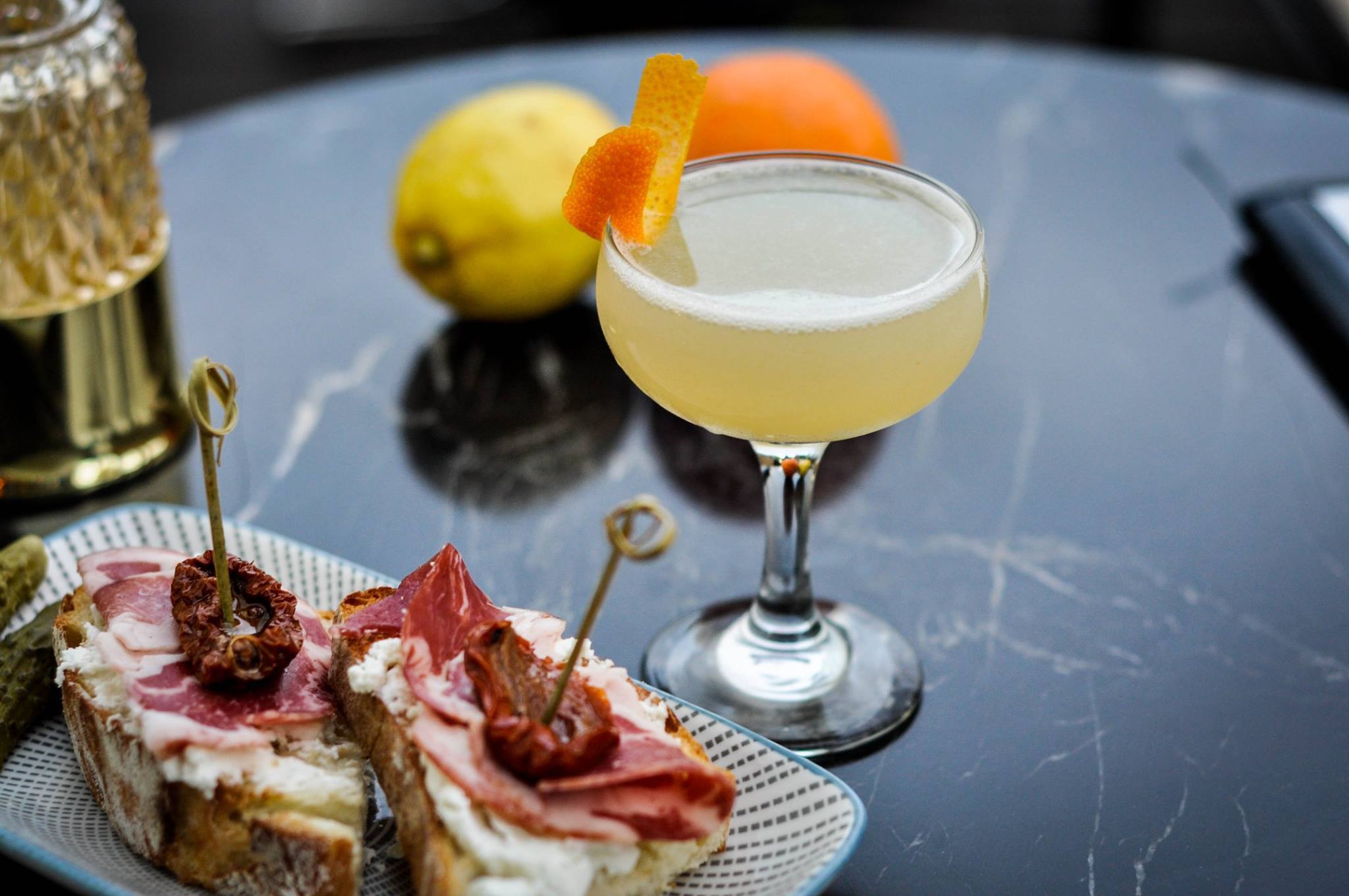 31 Most Romantic Restaurants in Montreal for Date Nights in 2025