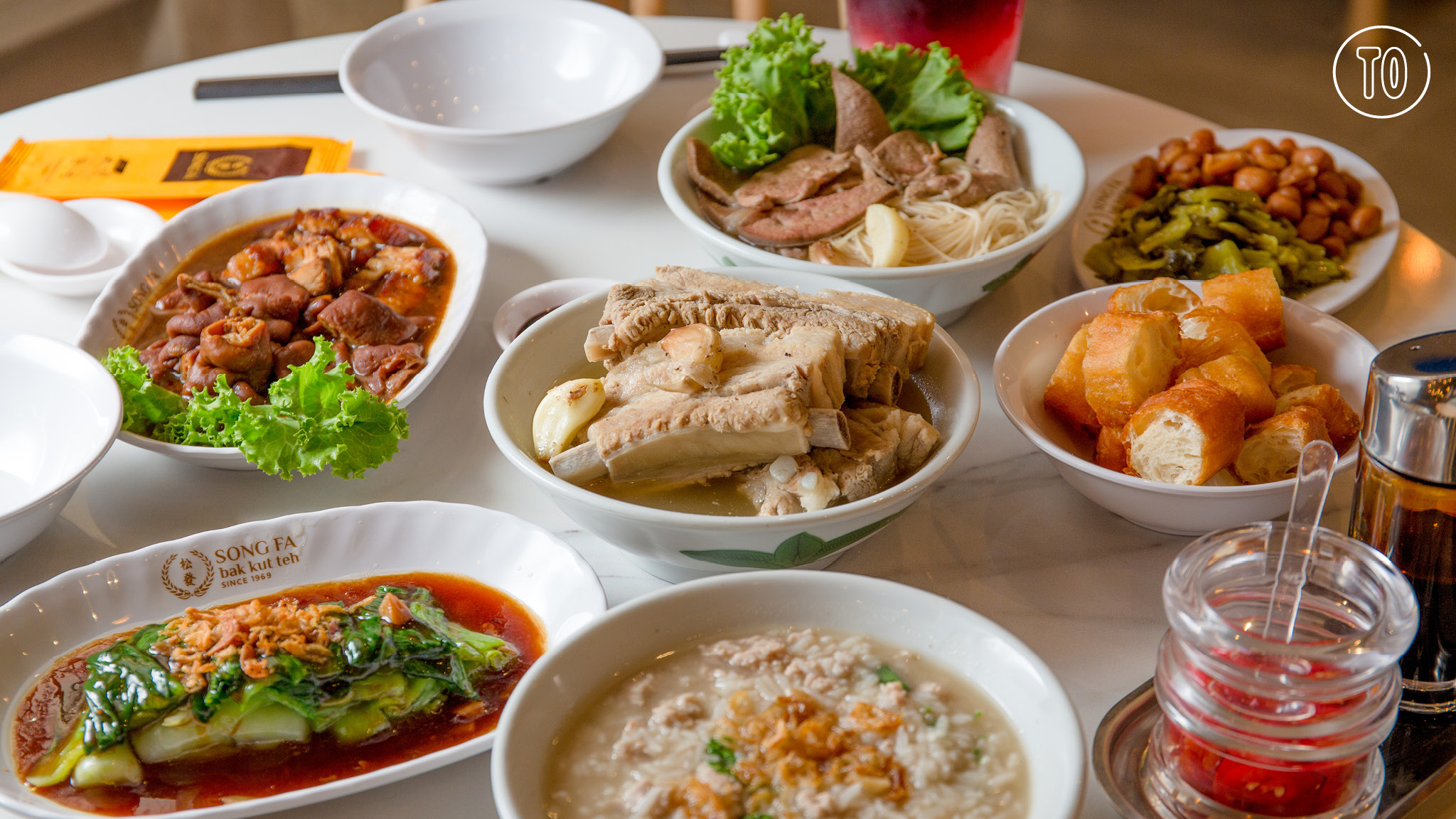 Featured image of post Song Fa Bak Kut Teh Menu Monday to forty odd years since its very first operation song fa bak kut teh has come a long way from its days of being sold from a humble pushcart stall