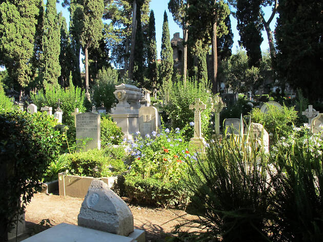 3. Cimitero Acattolico 3. Cimitero Acattolico