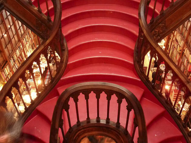 03. Acércate a la Livraria Lello, que inspiró la saga de Harry Potter 03. Acércate a la Livraria Lello, que inspiró la saga de Harry Potter