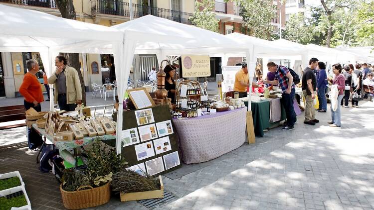 Fira de Sant Ponç al Poble-sec