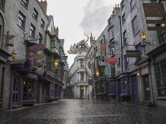 2. Universal Orlando Resort 2. Universal Orlando Resort