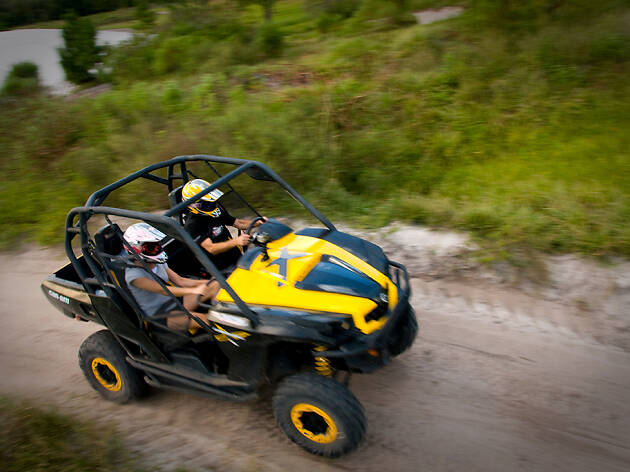 18. Revolution Off Road 18. Revolution Off Road