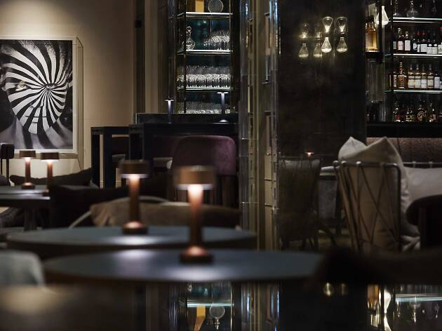 DarkSide - Rosewood Hong Kong DarkSide - Rosewood Hong Kong