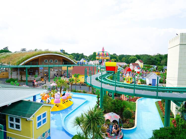 UK Theme Parks  Attractions Near Me