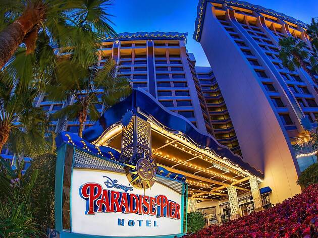 Disney's Paradise Pier Hotel-On Disneyland Resort Property Disney's Paradise Pier Hotel-On Disneyland Resort Property