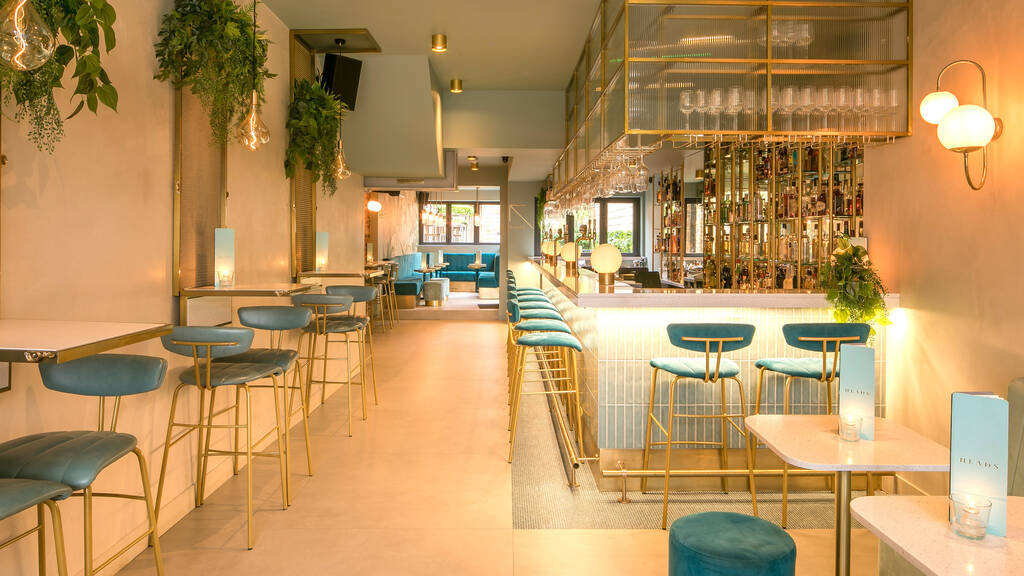 Heads + Tails Bars and pubs in West Hampstead, London