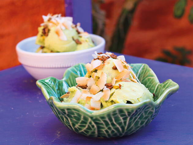 Gelado de Abacate e Pistachios Gelado de Abacate e Pistachios