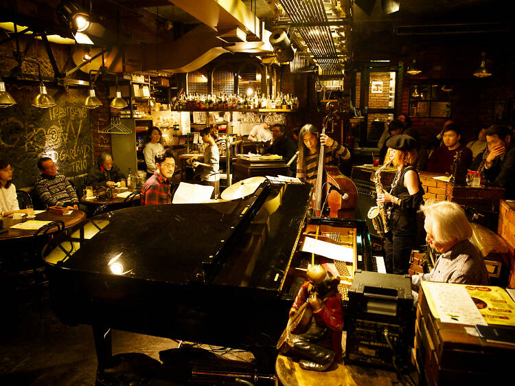 Best jazz bars in Tokyo