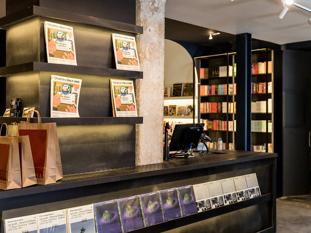 Estas livrarias em Lisboa dão-lhe mais que fazer Estas livrarias em Lisboa dão-lhe mais que fazer