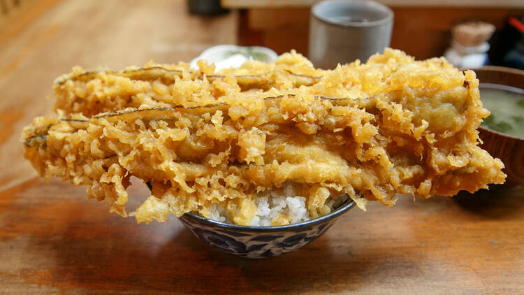 今日のデカ盛り 穴子天丼