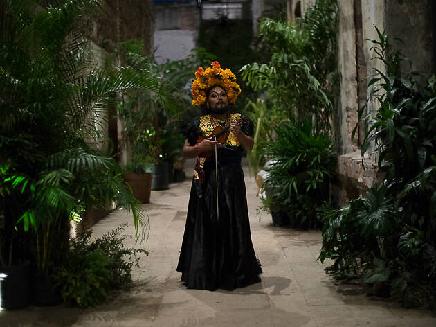 La bruja de Texcoco La bruja de Texcoco nace entre rituales y tradiciones mexicanas, ama la transfeminidad