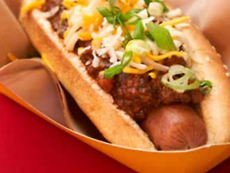 Get your hot dogs (and much more) here. A guide to eating at Dodger Stadium  - Los Angeles Times