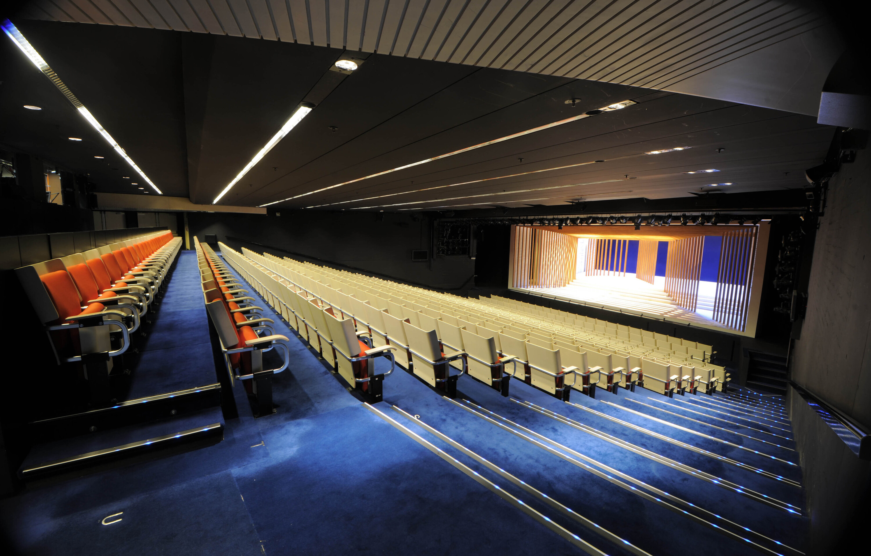 How to find the best seats in Sydney's theatres