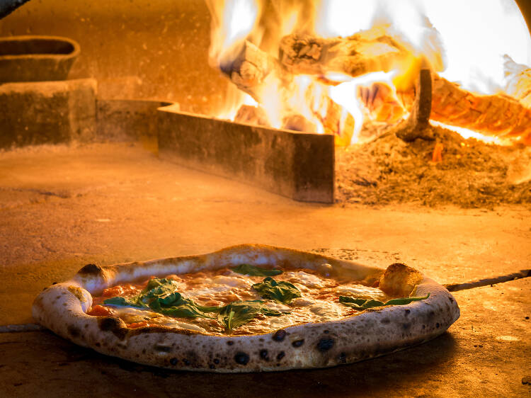 Where to eat the best pizza in Milan