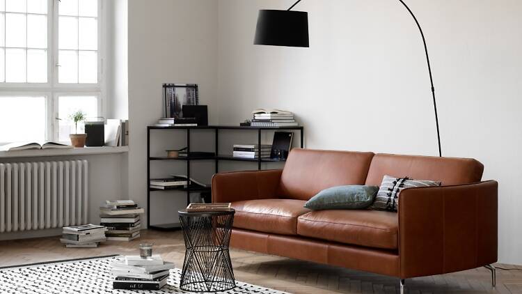 Osaka sofa, Bordeaux shelving unit