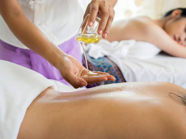 Generic Spa Image Person massaging persons back with oil