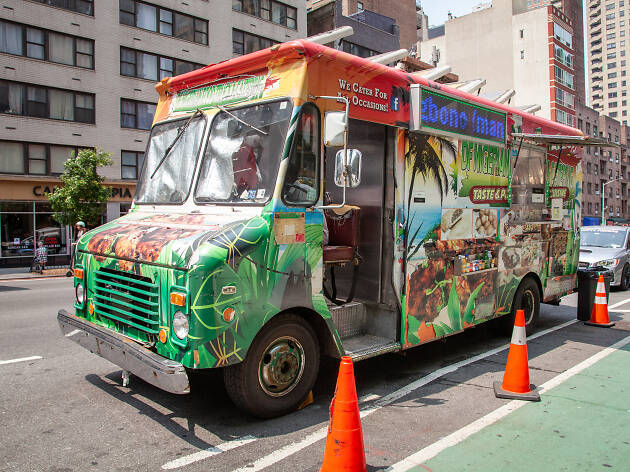 7 Best New York Street Food Vendors For Delicious Quick Bites