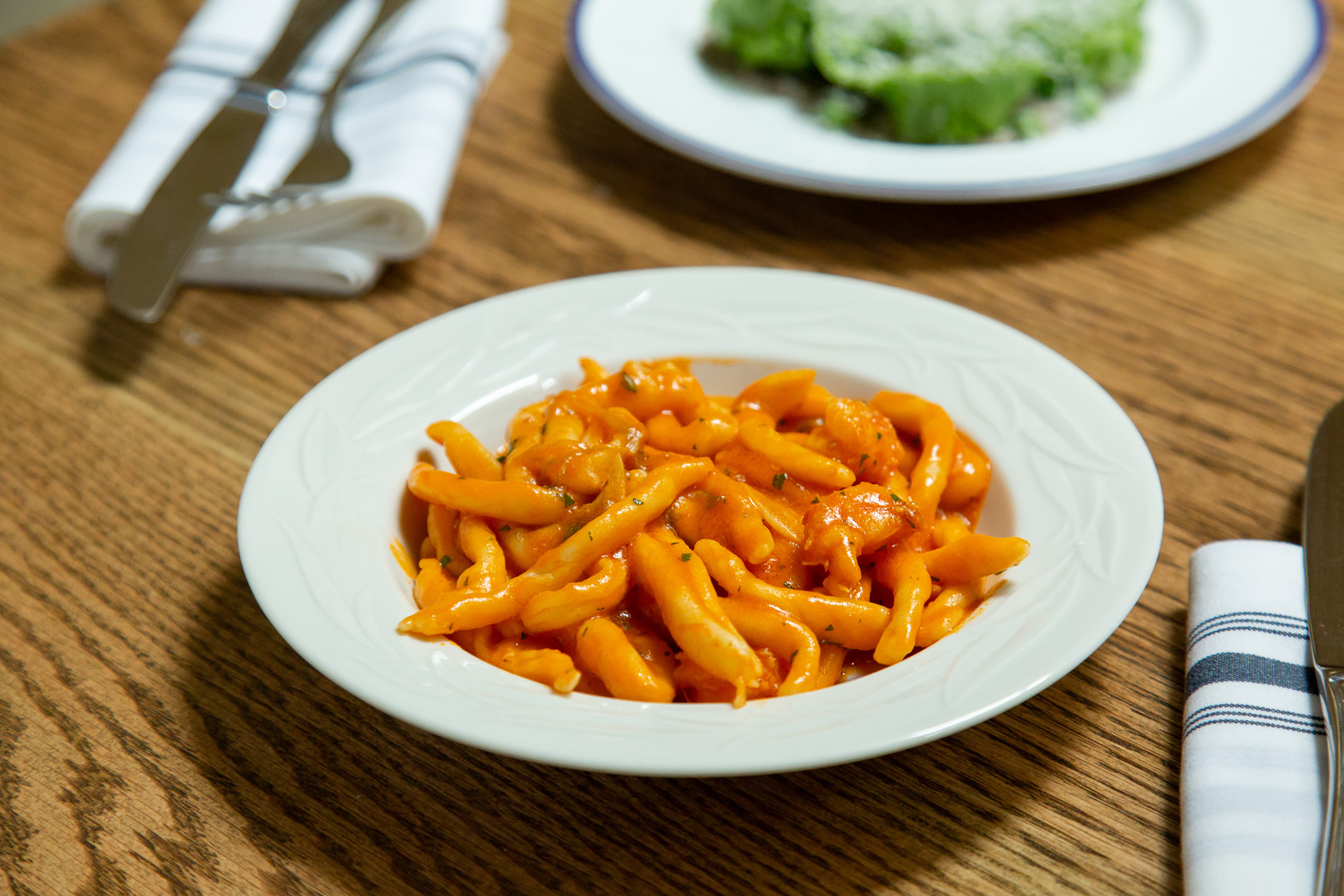 A plate of pasta.