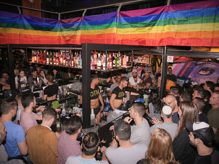 D.T.M. Gay Bar