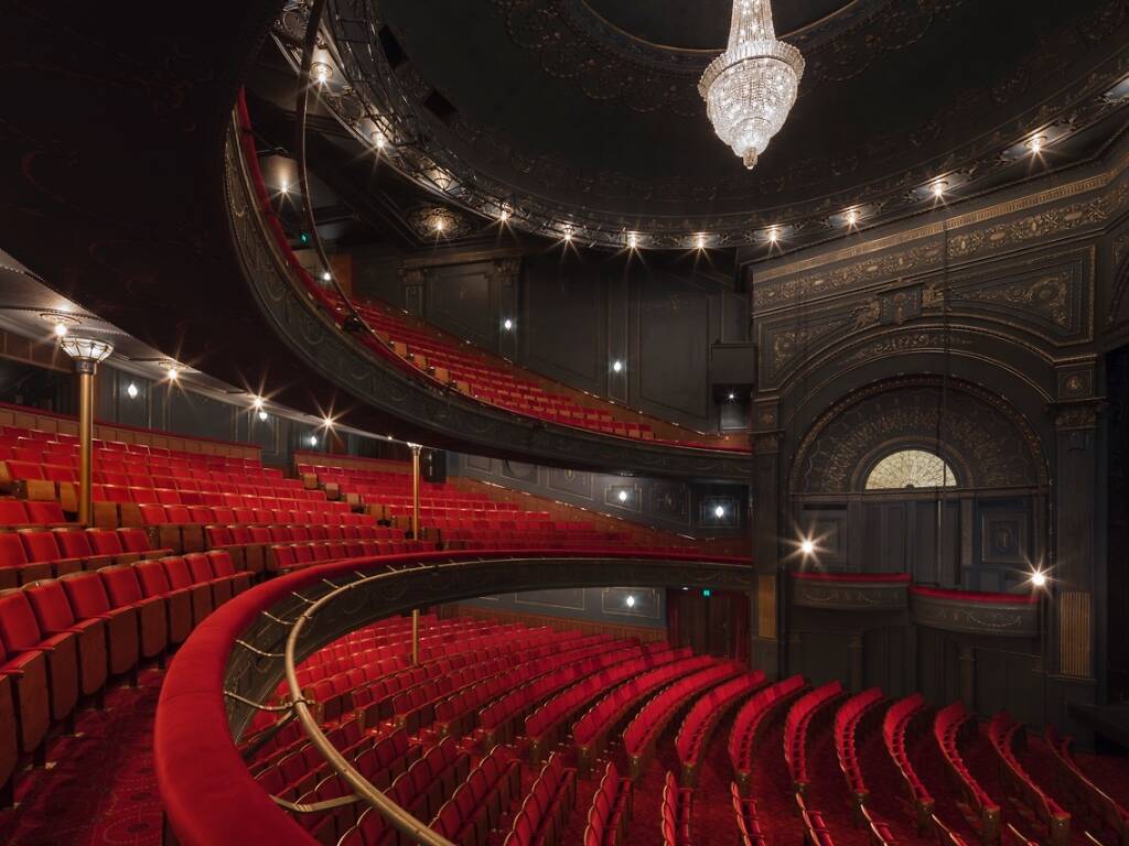 What Are The Best Seats Dress Circle Or Stalls at Raymond Crane blog