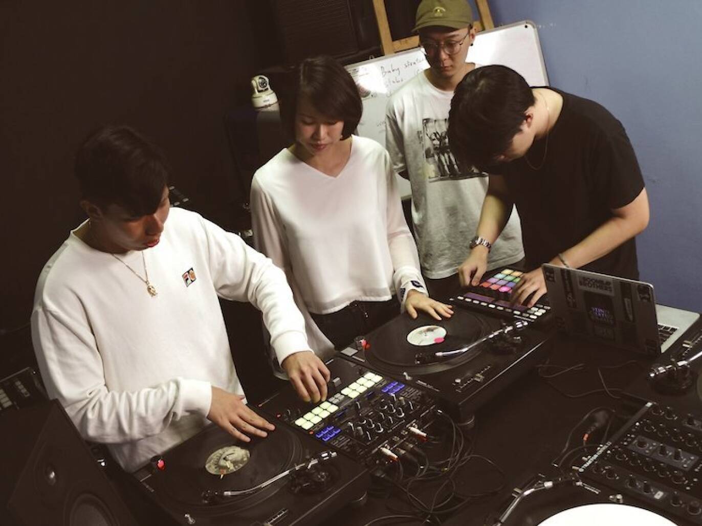 practice song transitions dj