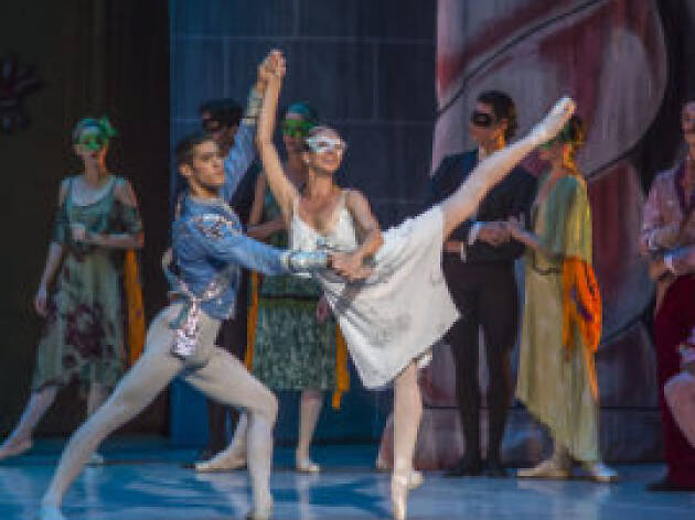 La Cenicienta - Ballet Nacional de Cuba La Cenicienta - Ballet Nacional de Cuba