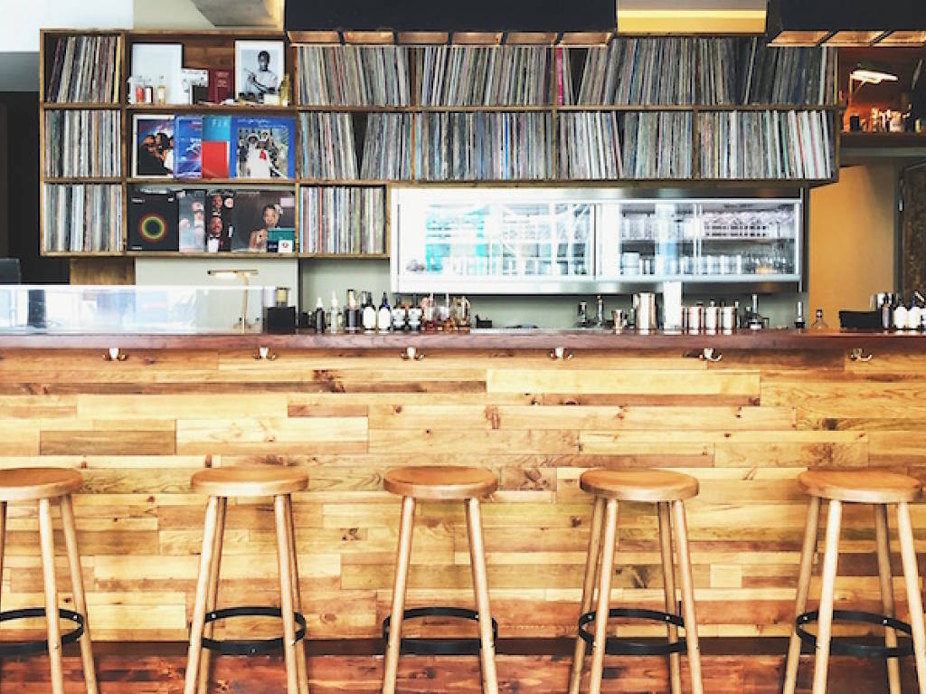 30 Best Bars in Paris in 2024, Picked By Expert Editors