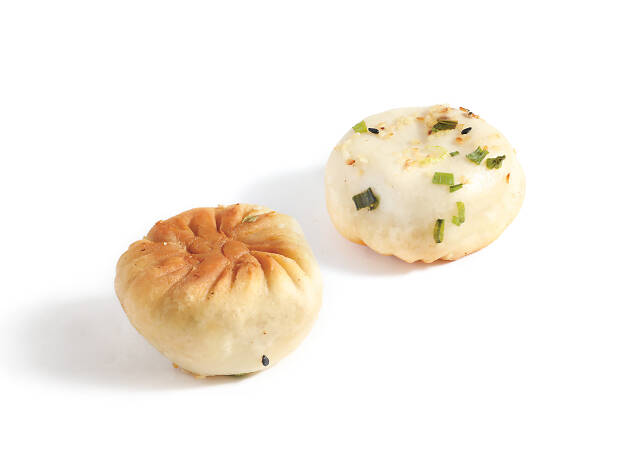 pan fried buns - king of sheng jian pan fried buns - king of sheng jian