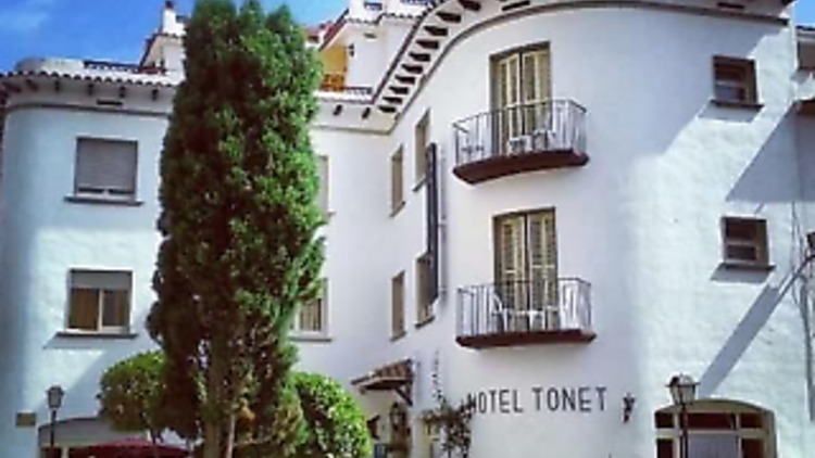 Hotel Tonet (Tossa de Mar)