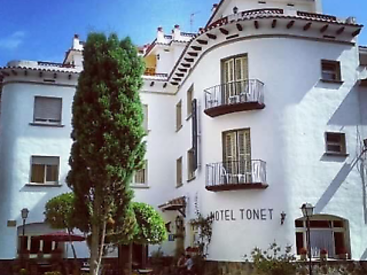 Hotel Tonet (Tossa de Mar)