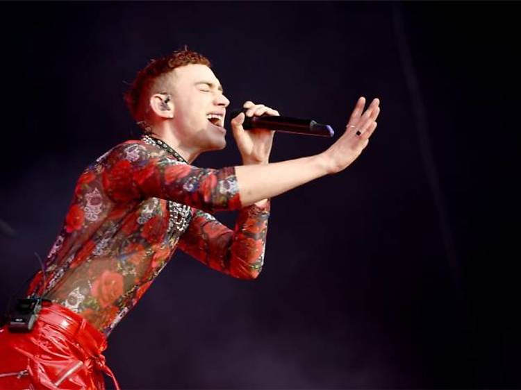 Santificats per la gracia de Years & Years