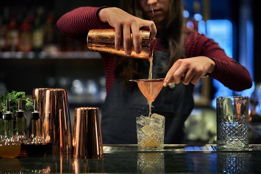 10 Best Speakeasies In San Francisco For A Cocktails In A Hidden Bar