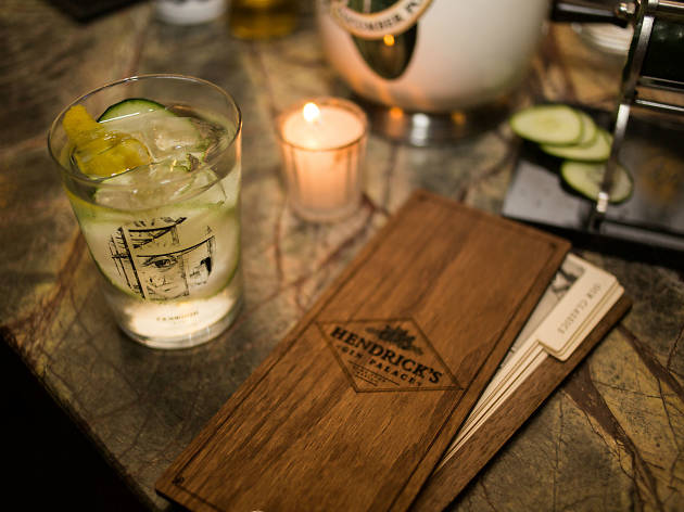 Gin Hendricks Aprende a preparar tus tragos favoritos con gin