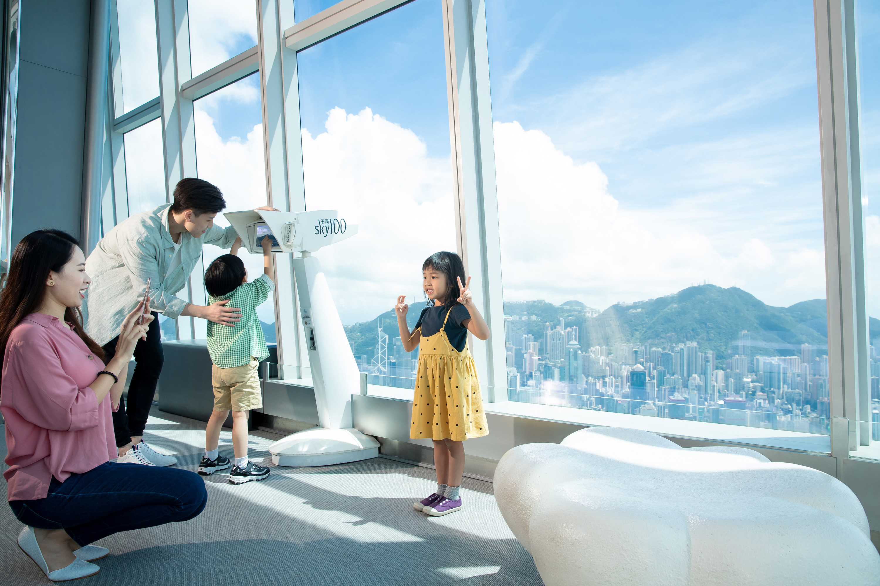 Sky100 Hong Kong Observation Deck Admission Ticket 2023 Hong Kong SAR ...