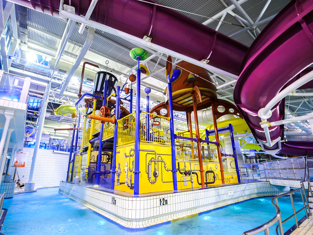12 Best Waterparks in the UK for Splashing Around Whatever the Weather