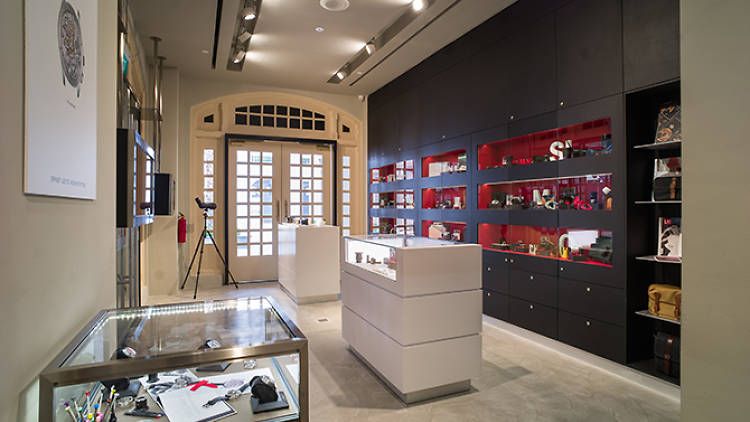 Leica store Raffles Hotel Singapore