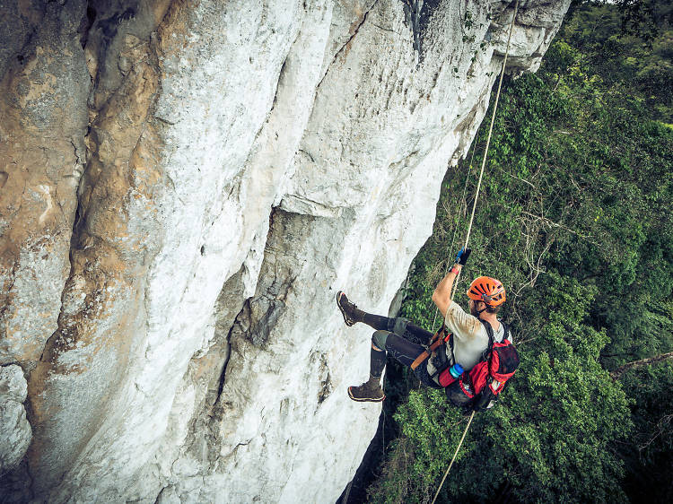 Wishbird te lleva a hacer rappel en Tres peñas ubicado en Lerma