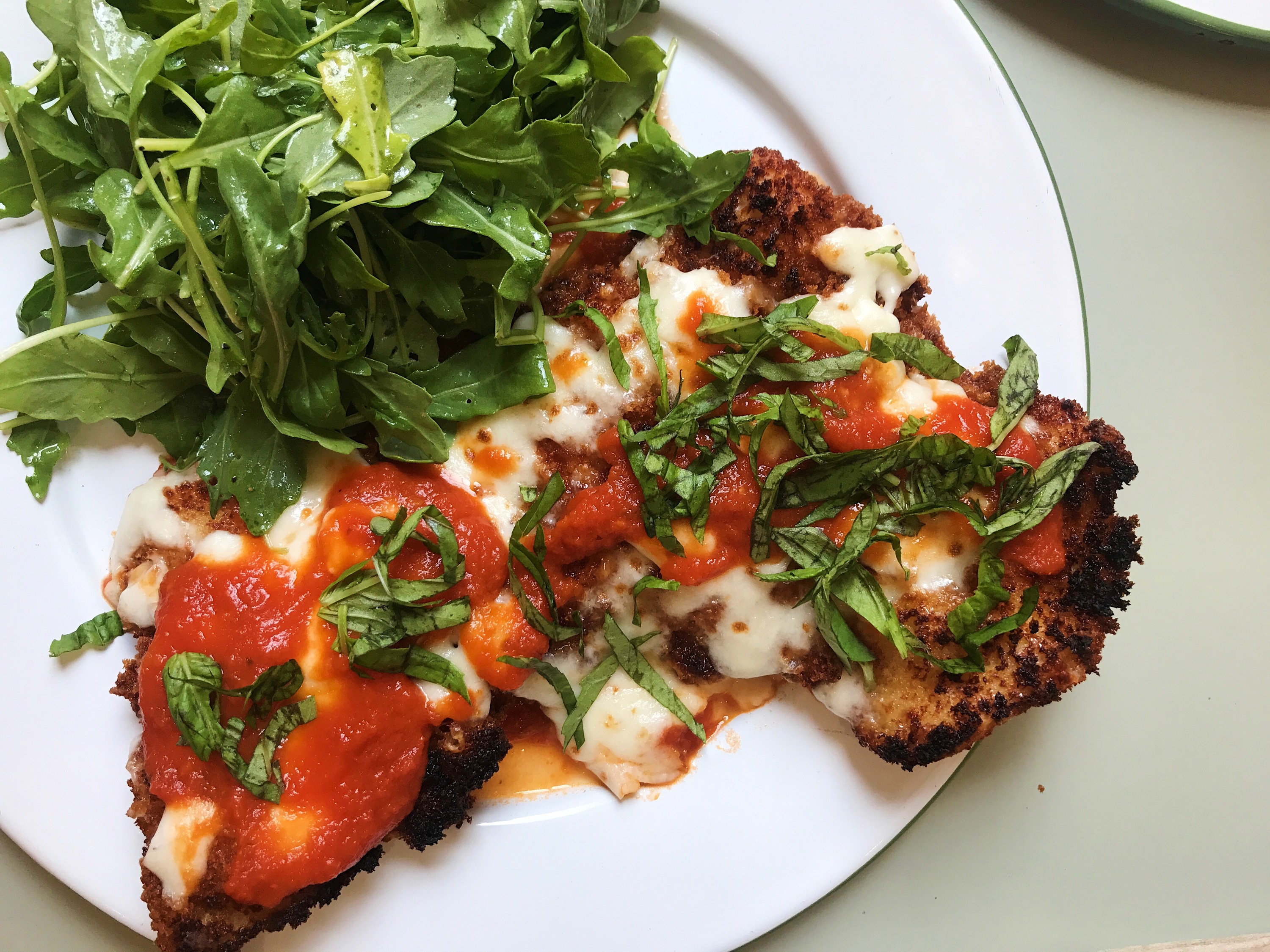 Best Chicken Parmesan in Los Angeles for Cheesy Goodness