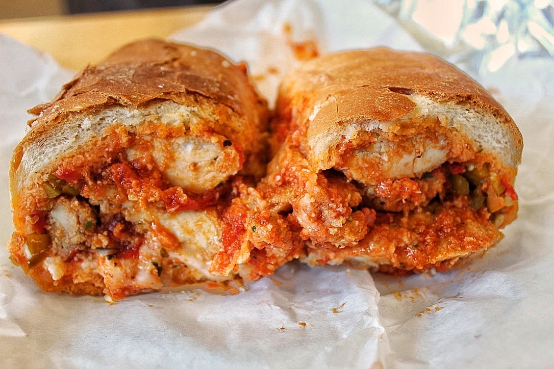 Best Chicken Parmesan in Los Angeles for Cheesy Goodness