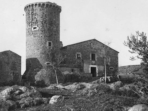Els masos fortificats Els masos fortificats