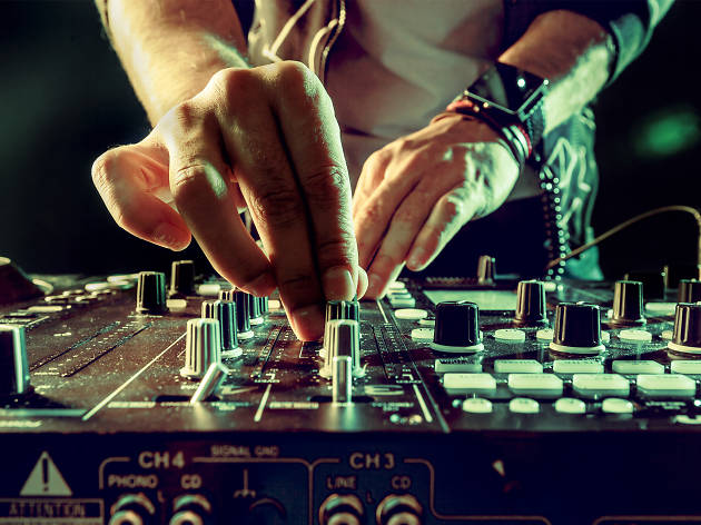 dj música electrónica fiesta dj música electrónica fiesta