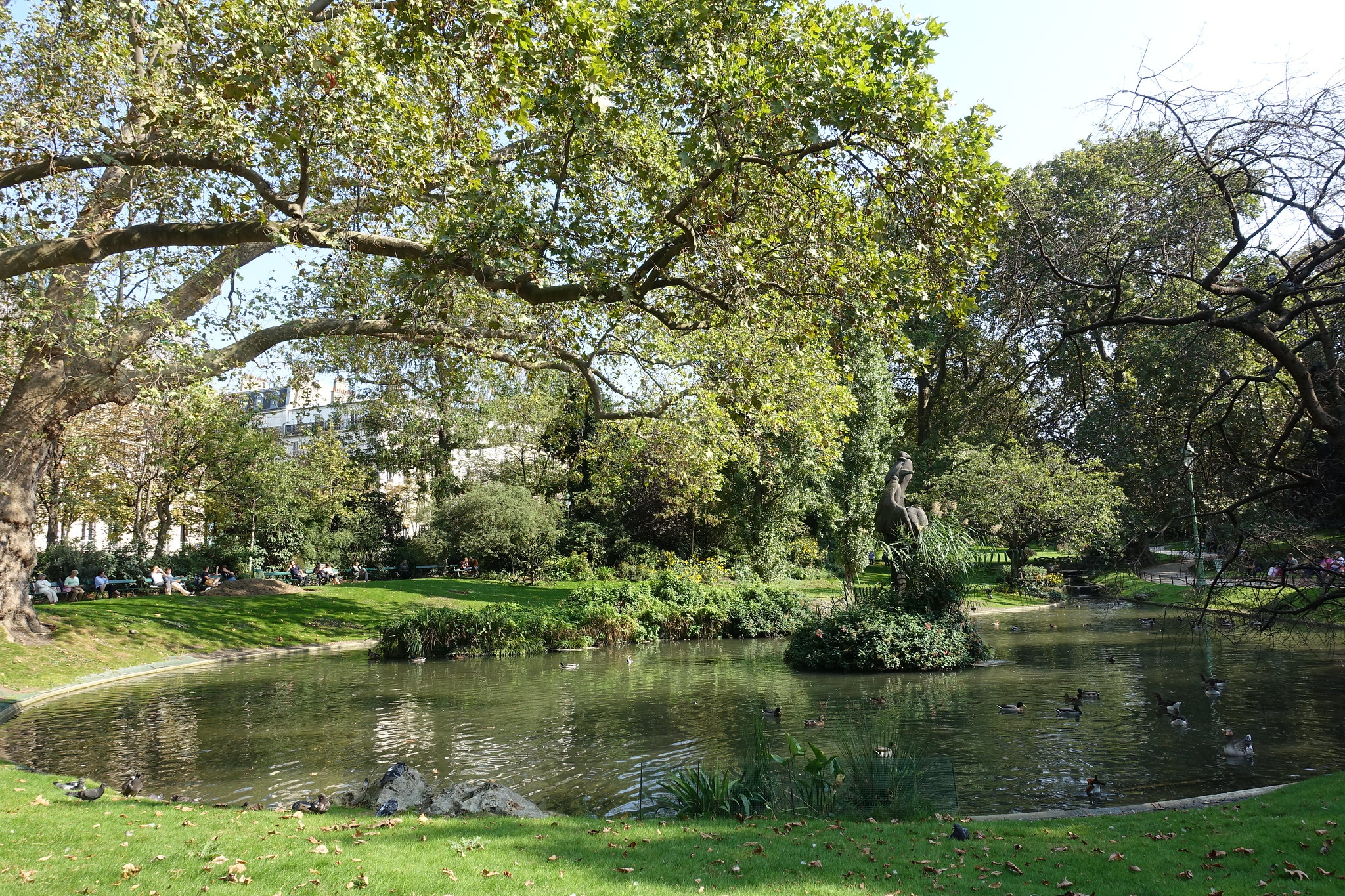 Square des Batignolles Que faire à Batignolles, Paris