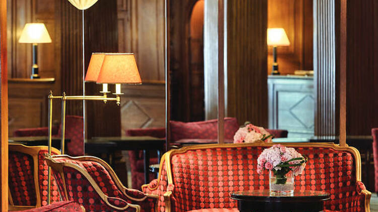 Maison Astor Paris, Curio Collection by Hilton