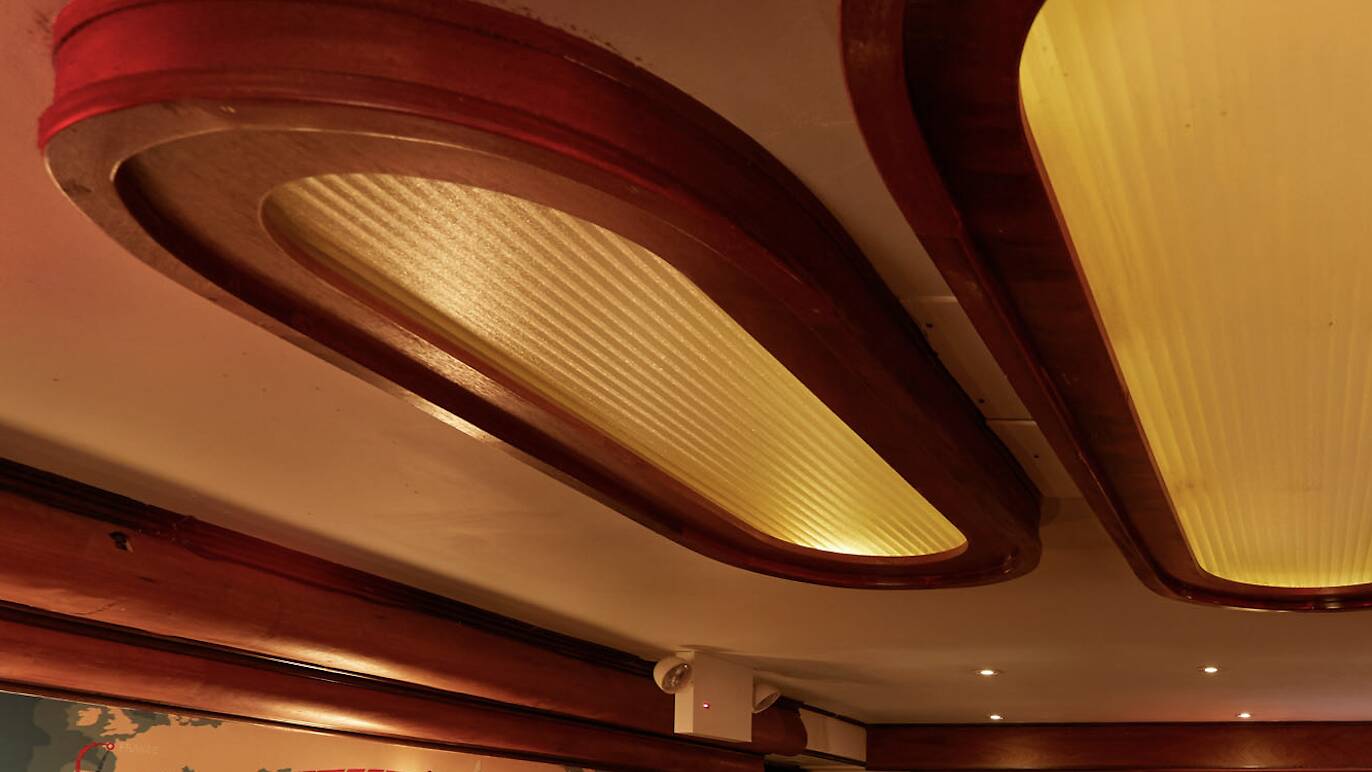 33 BestLooking Bars in NYC to Visit Now