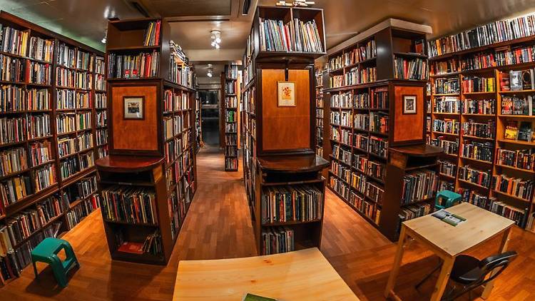 Infinity Books and Event Space