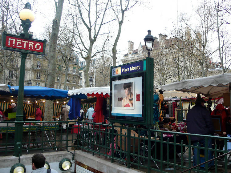 17 Best Markets in Paris for Food, Antiques and Bric-à-Brac