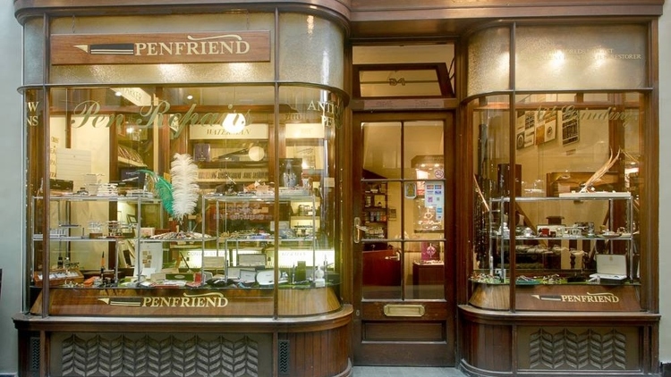 SHOPPING_Penfriend_press2011.jpg