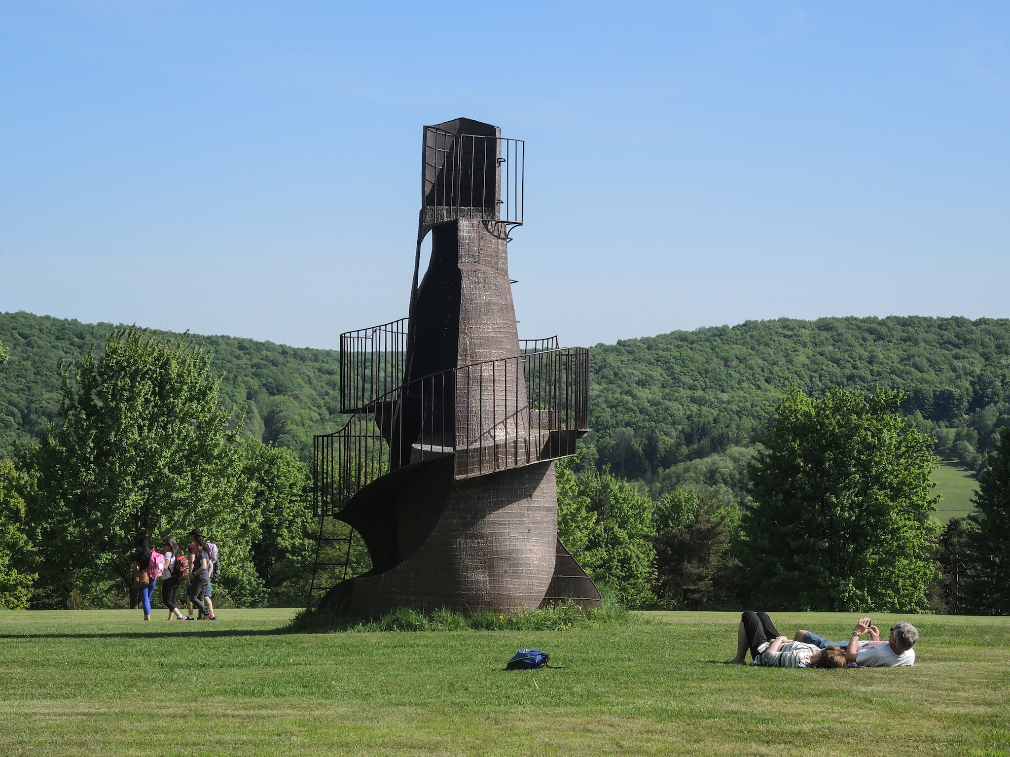 Best Sculpture Gardens In The Tri State Area To View Art Outdoors